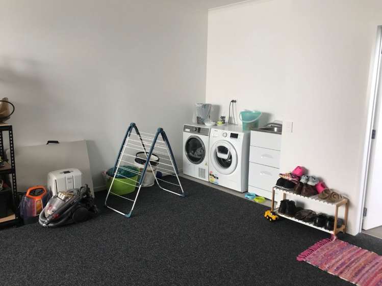 83 Mackay Drive Greenhithe_9