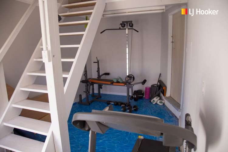 4 Riselaw Road Calton Hill_9