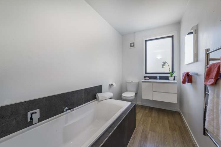 17 Sayers Crescent Ilam_24