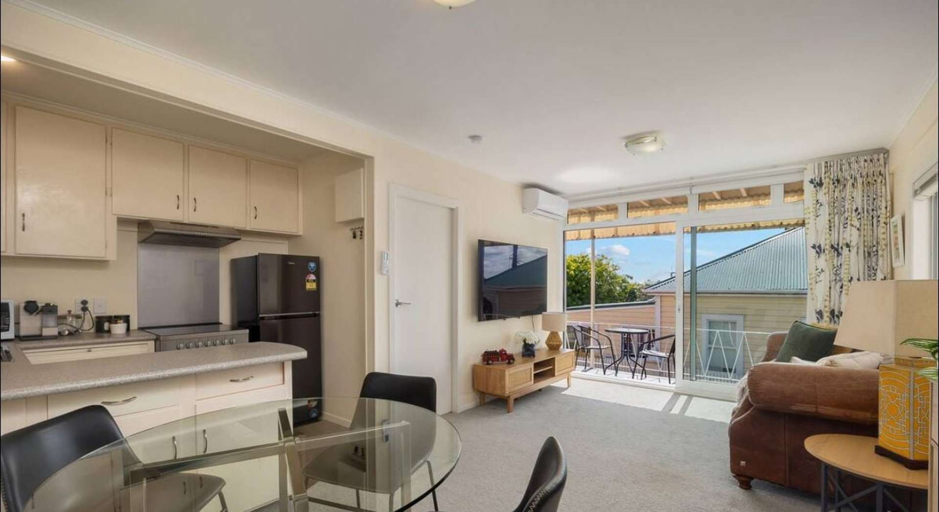 2/219 Onewa Road Birkenhead_0