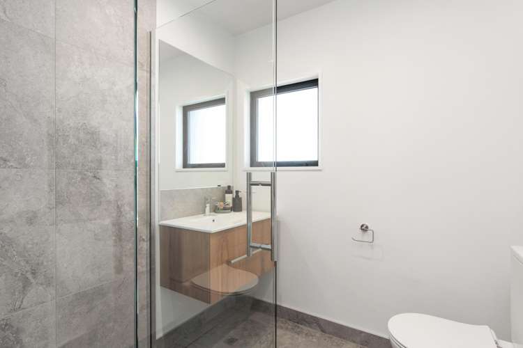 4/125 Canon Street Edgeware_8