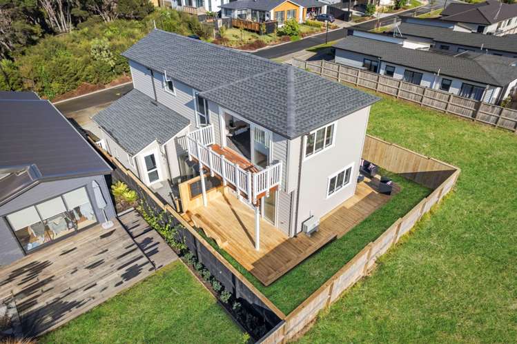 9 Waimaru Lane Orewa_11