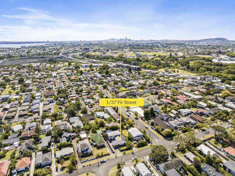 1/37 Fir Street Waterview_15