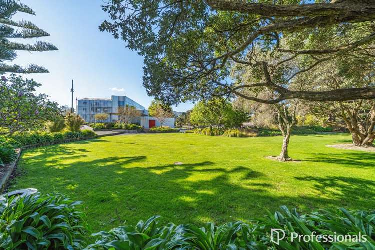 302/14 Laings Road Lower Hutt Central_17