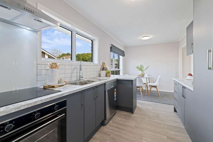 11a Vivian Wilson Drive Eastern Beach_8