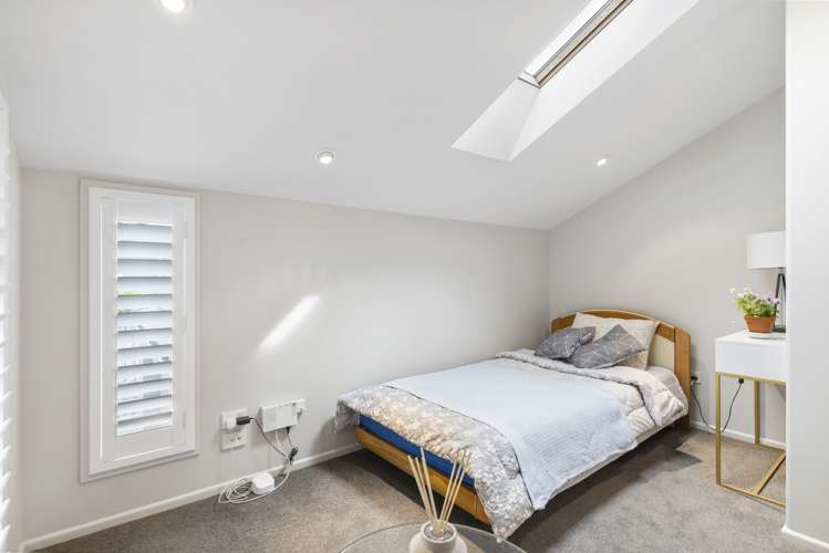 14 Phoenicia Court The Gardens_11