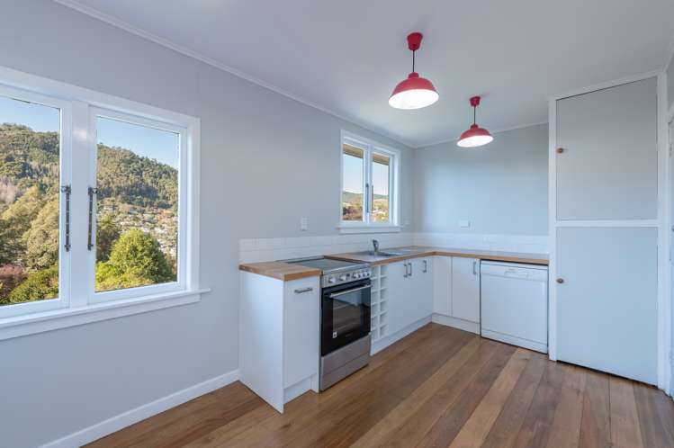 45 Jenner Road Toi Toi_5