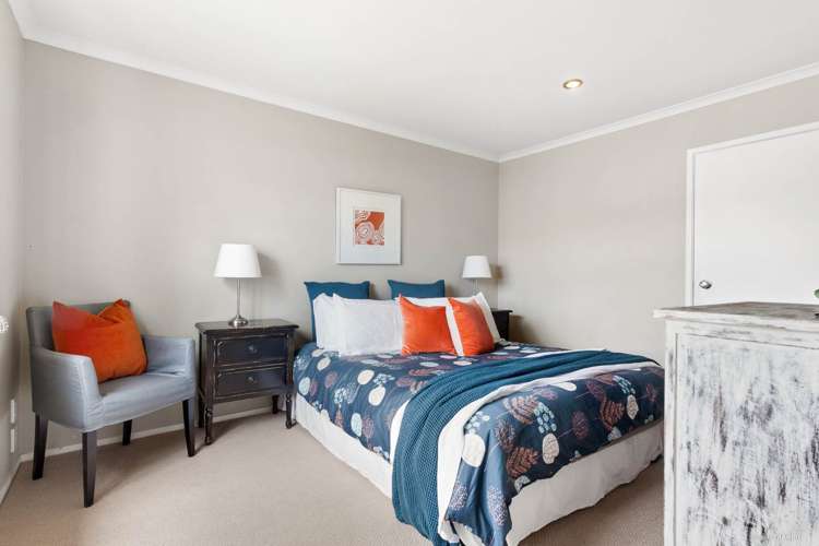 7 Vicente Place Oteha_12