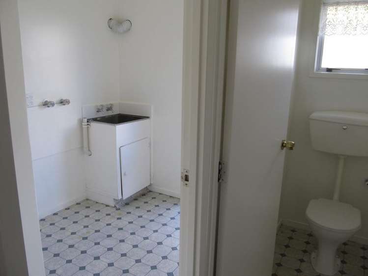 1a Hinemoa Avenue Taupo_3