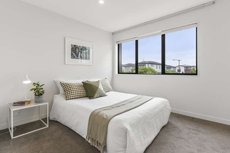 70 Craigs Way Hobsonville_11