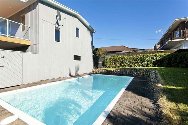 63 Seaview Road Castor Bay_4