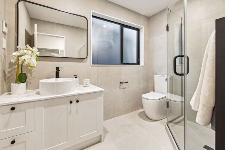 22C Gulf Crest Bucklands Beach_11