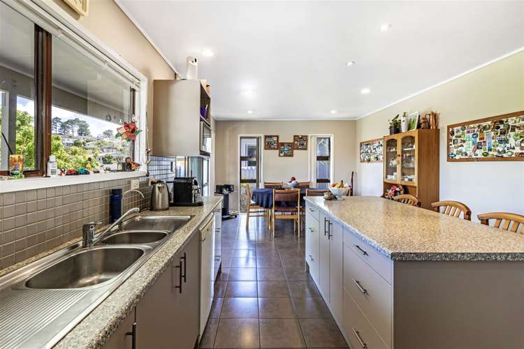 59 Merriefield Avenue Forrest Hill_3