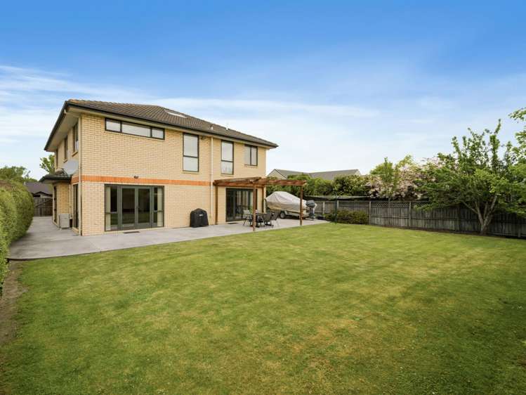 24 Becmead Drive Harewood_32