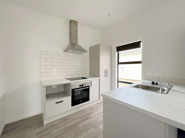 4/1087 Heaphy Terrace 10458_3