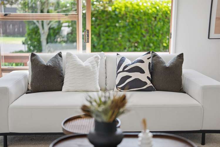 9 Meredith Street Blockhouse Bay_11