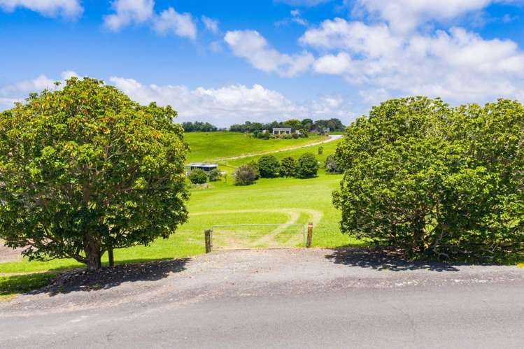249 Barrier View Road Mangawhai Heads_1