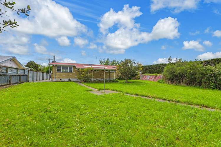 82 Cook Street Foxton_14