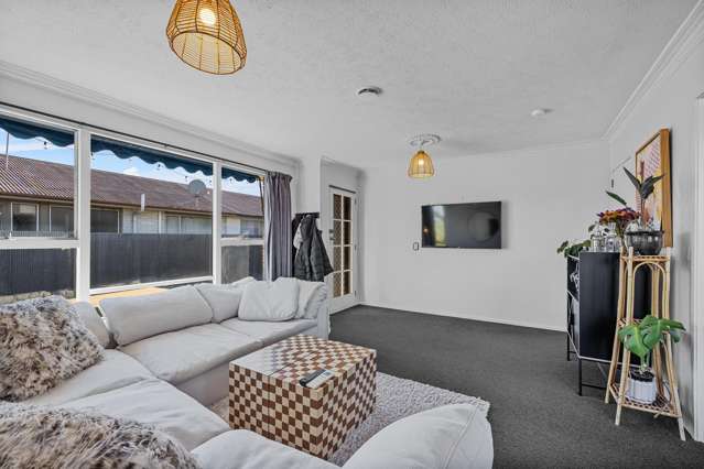 1/50 Clydesdale Street Woolston_4