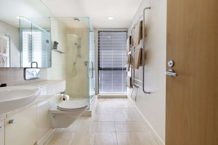 3/310 Oriental Parade Oriental Bay_13