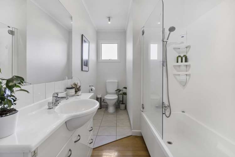 1/27 Tui Glen Road Birkenhead_20