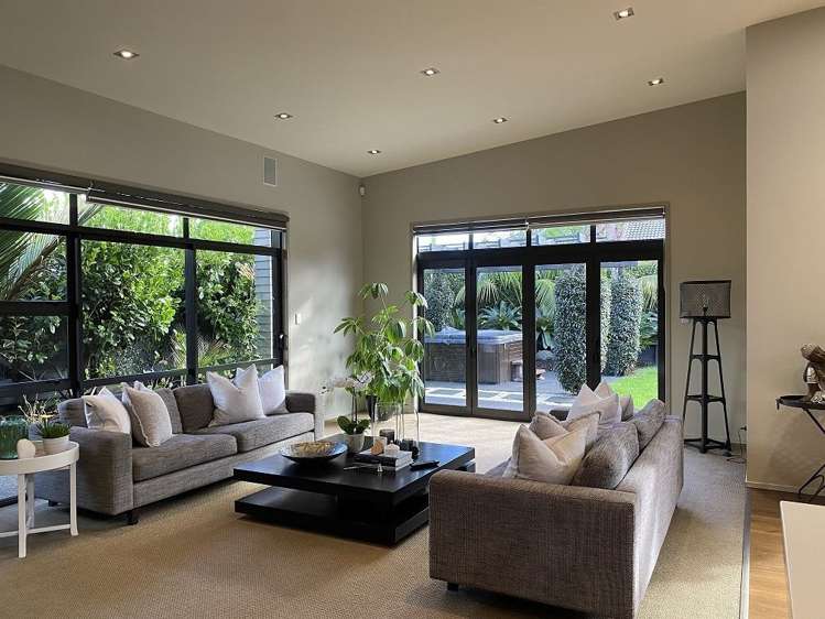 35 Bellbird Rise Pyes Pa_9