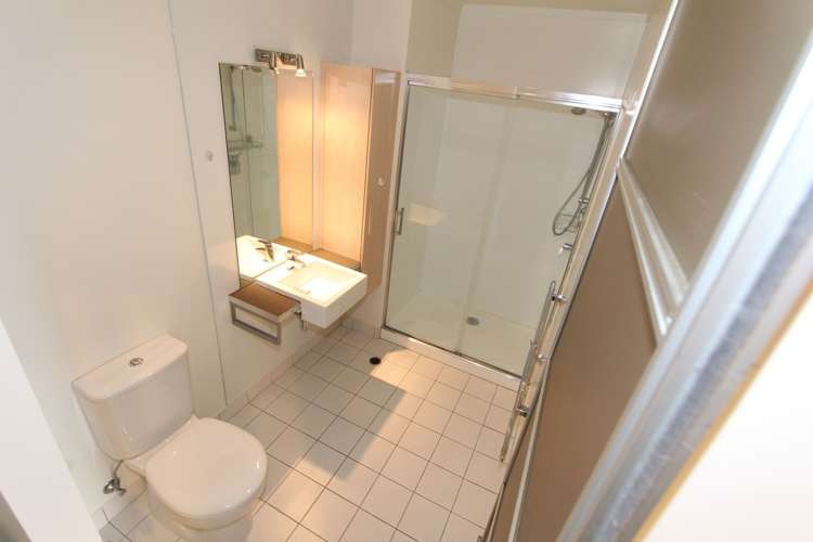 2l/16 Burton Street Grafton_12