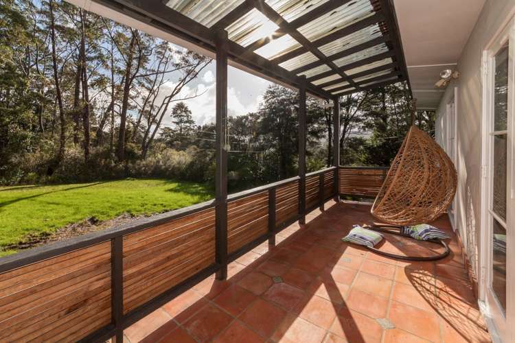 665 Huia Road Parau_12