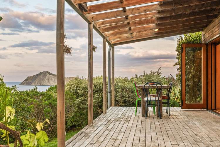 197 Harper Road Waimarama_13