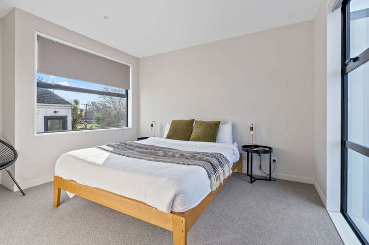 2/10 Hurley Street Christchurch Central_9