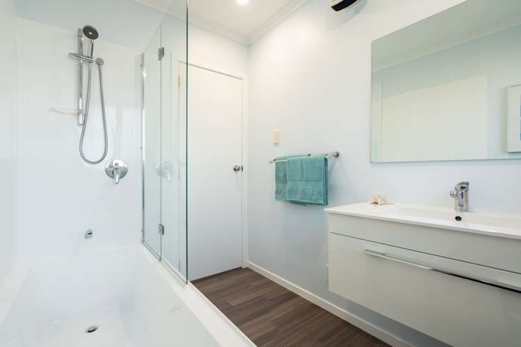 38 Allenby Avenue Liberton_15