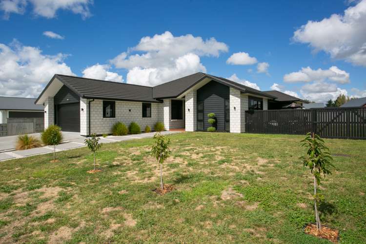 19 West Thompson Street Leamington_14