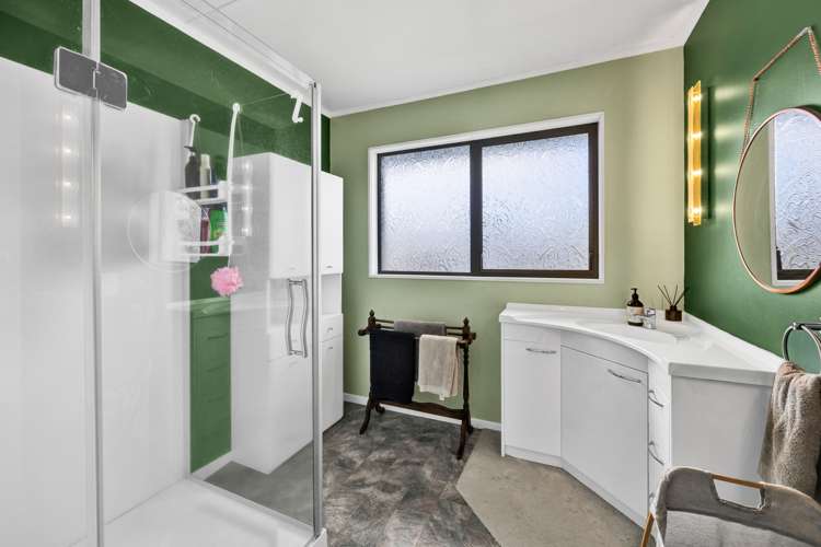 2 Ngahere Street Inglewood_13