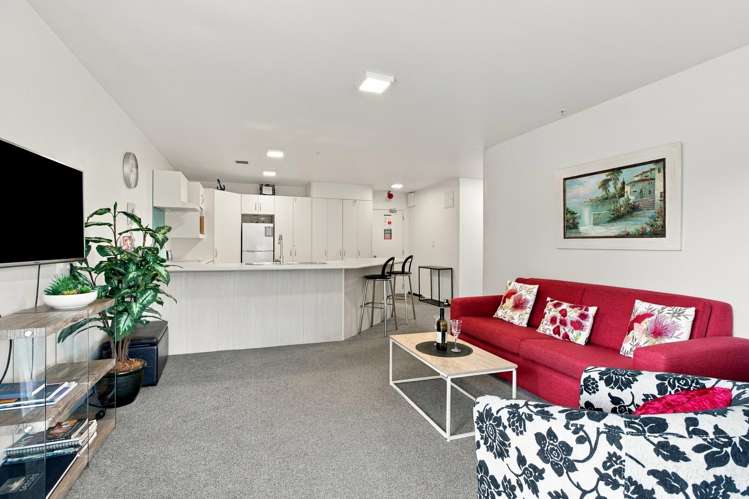 46/3 Maunganui Road_2