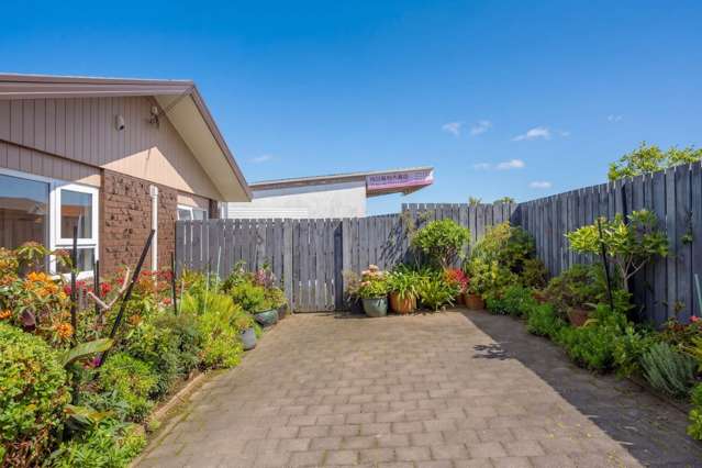 1574 Dominion Road Extension Mt Roskill_3