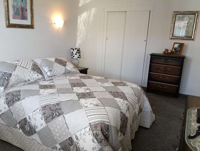 2/304 Nelson Street South Hastings_2