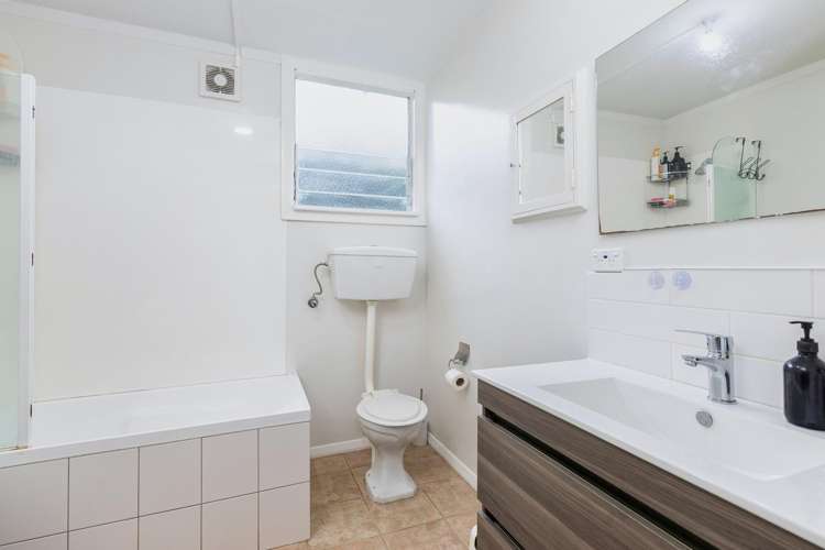 1-7/63E Owairaka Avenue Mount Albert_21