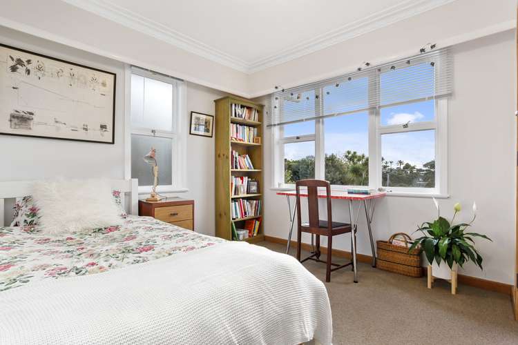 8 Fairmount Road Titirangi_10