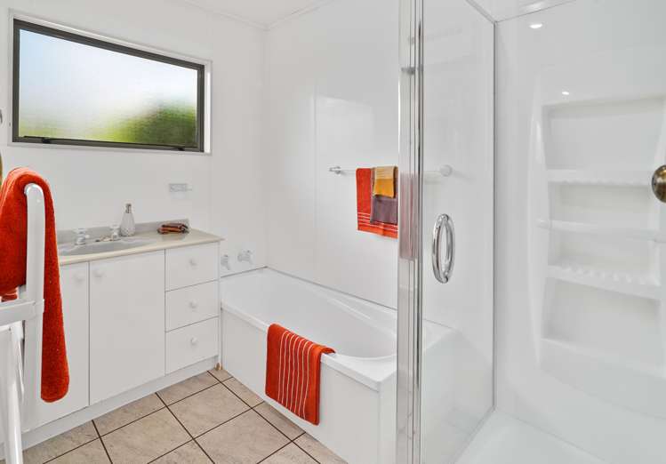 14 Aston Place Richmond_17