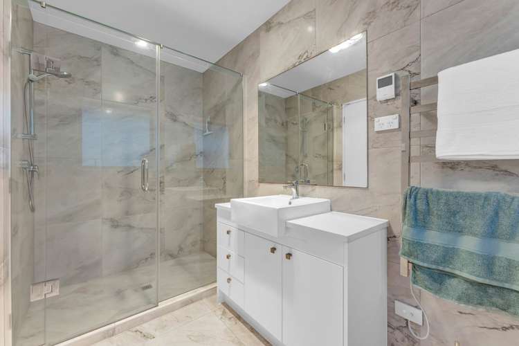 10 Fong Road Flat Bush_24