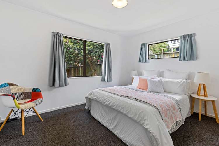 2/148 Sunset Road Unsworth Heights_10