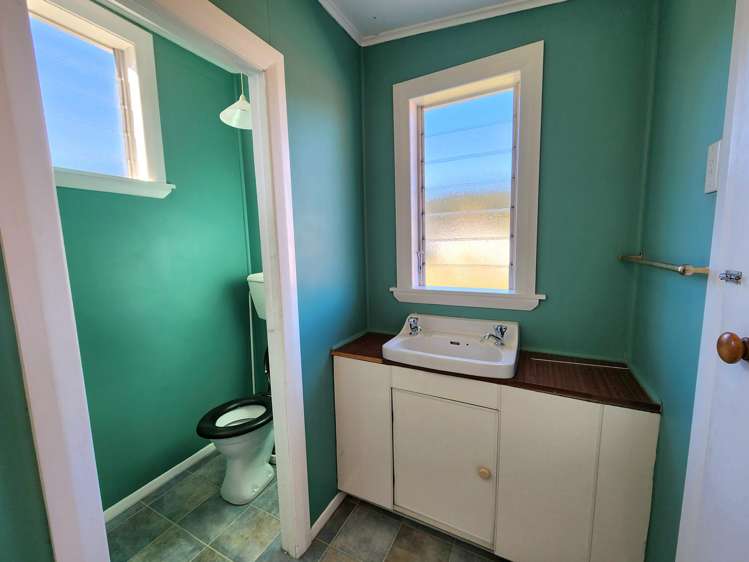 866 State Highway 7 Dobson_7