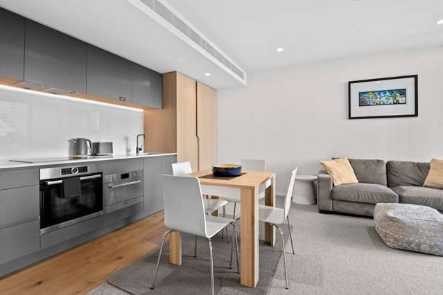 2408/10 Commerce Street City Centre_2