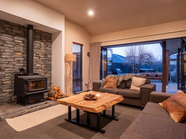 52 Hope Avenue Dalefield/Wakatipu Basin_2