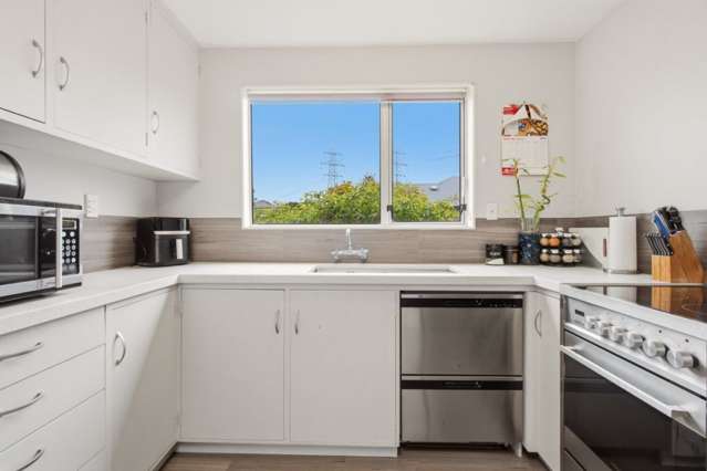 4/122 Middlepark Road Sockburn_1