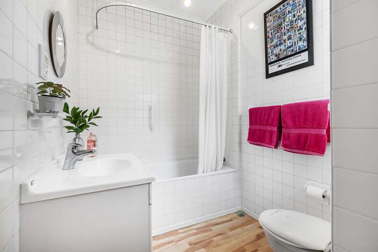 4/7 Stowe Hill Thorndon_5