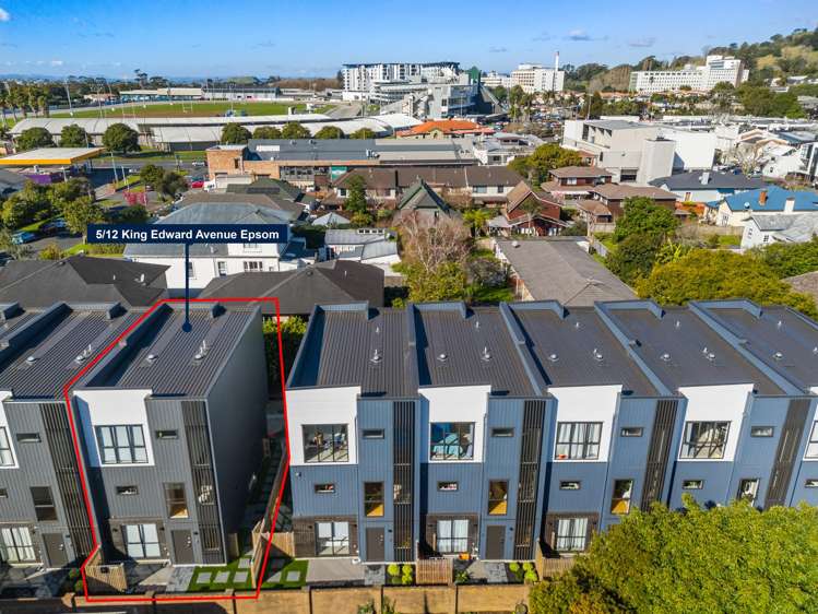 5/12 King Edward Avenue_1