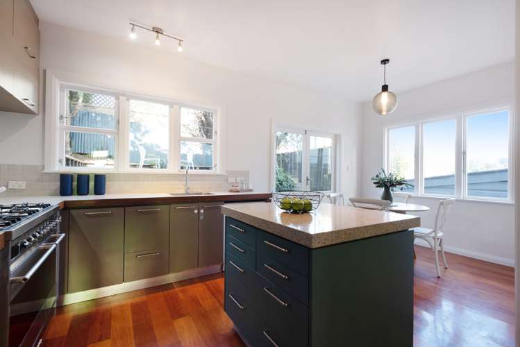 18 Dawson Street Berhampore_6