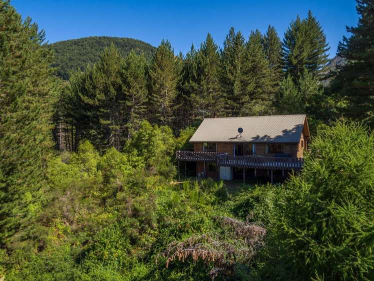 8 Corsican Drive Ben Lomond_18