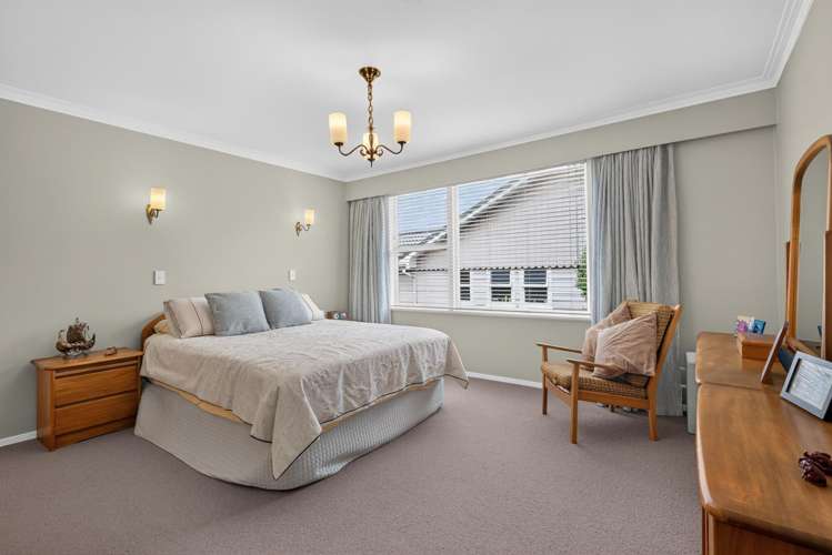 26 Wai-iti Crescent Woburn_13